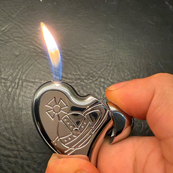 vivienne westwood lighter | Nana Heart Lighter - Picture 3 of 3
